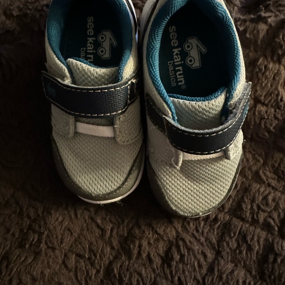 See Kai Run Stryker Sneaker - Picture 6 of 6